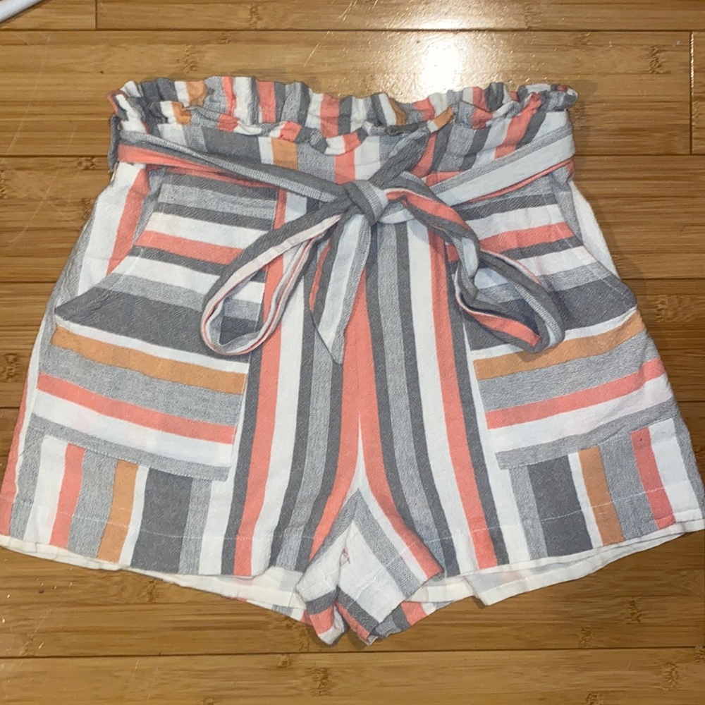 Woven Short from Francesca’s